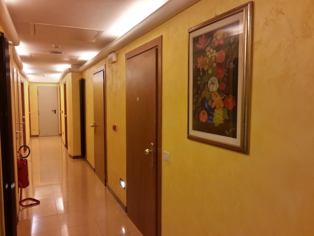 Albergo Sonia Florence Ngoại thất bức ảnh