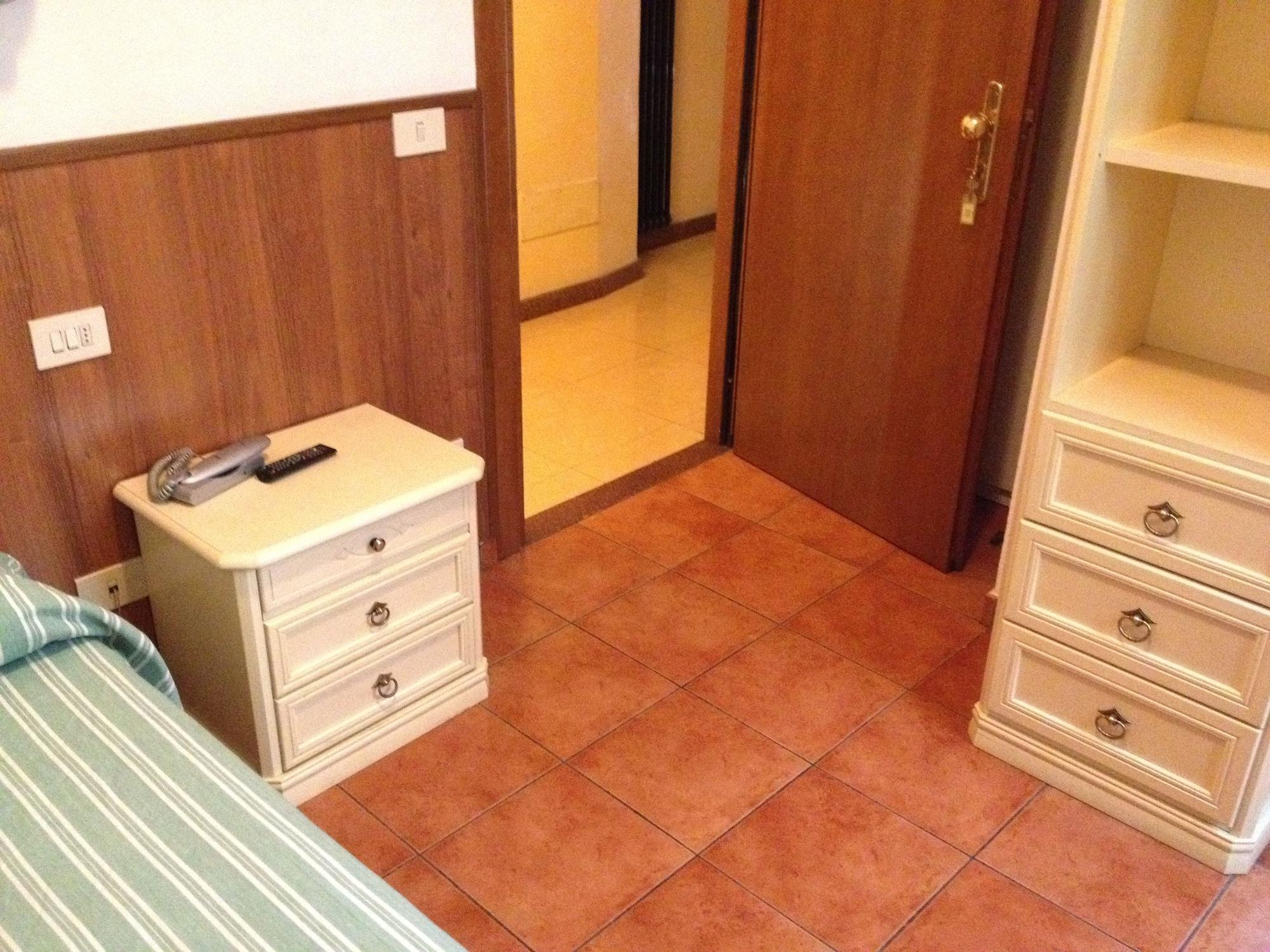 Albergo Sonia Florence Ngoại thất bức ảnh