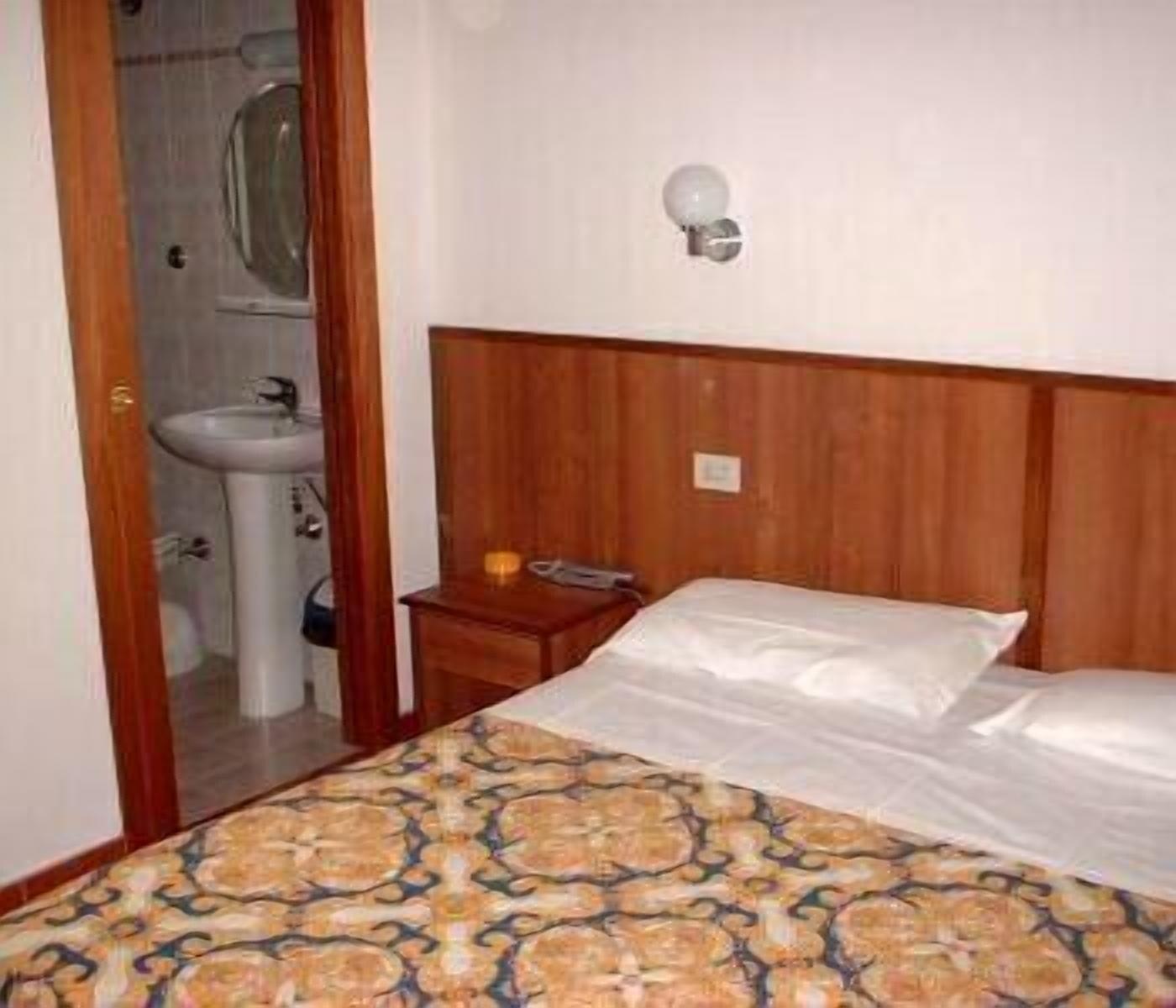 Albergo Sonia Florence Ngoại thất bức ảnh